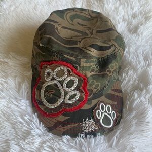 🌟- Green Dog Paw hat.